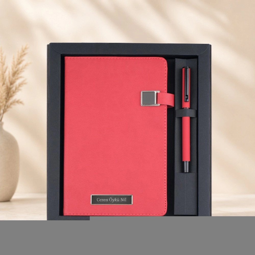 Kişiye Özel Kutulu Defter Kalem Seti - 733K